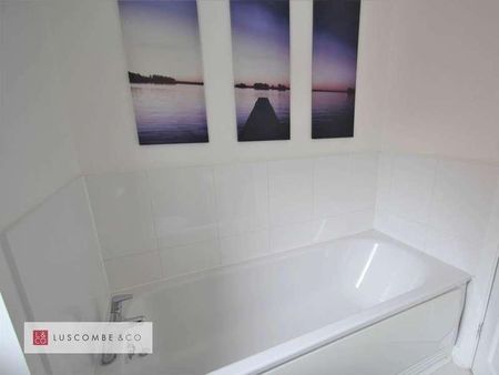 Mill Race, Abercarn, NP11 - Photo 4