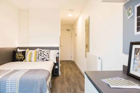 Bronze Studio Upper Level - Photo 3