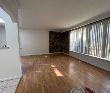For Lease - 23 Glos Avenue Unit# Main Floor, Toronto, Ontario - Photo 1