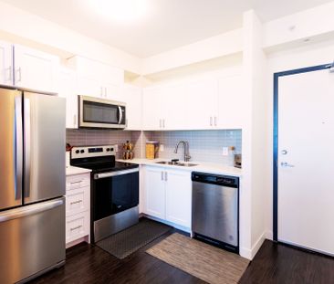 For Lease - 128 King Street, Waterloo, Ontario - Photo 1