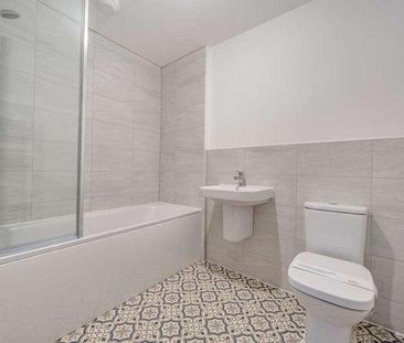 Spey Glen Drive, Didcot, OX11 - Photo 2