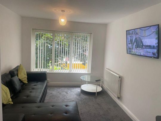 4 bedroom apartment to rent - Photo 1