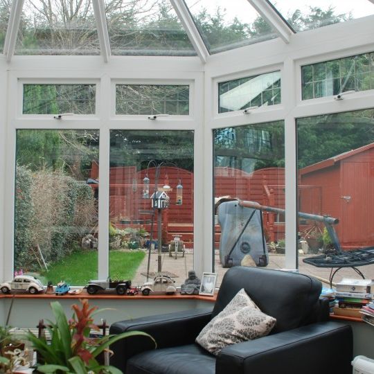 Decorated room in shared apartment in Killiney, Dublin - Photo 1