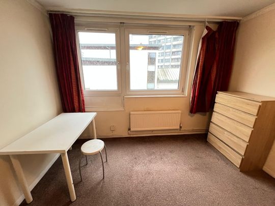 Room in a Shared House, Bruce Road, E3 - Photo 1