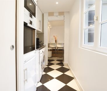 Appartement à louer rue Mazarine, Paris 6ème - Photo 3