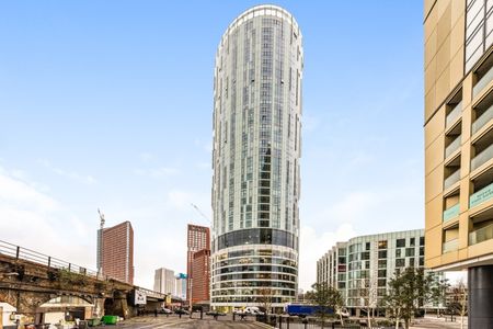 2 Bed Flat, Wandsworth Road, SW8 - Photo 2