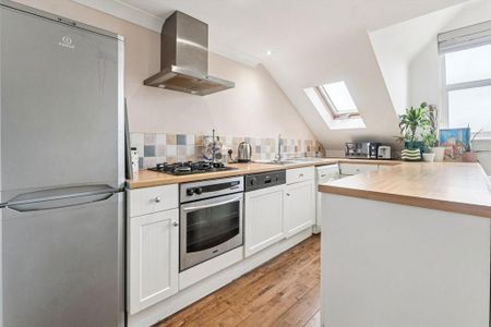 1 bedroom flat to rent - Photo 4