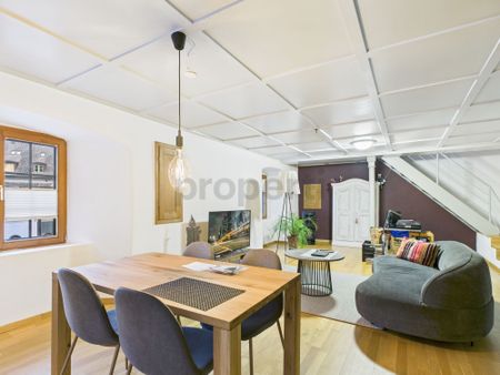 Charming 4.5-room duplex apartment in the historic Zehntenhaus where history meets modern living comfort - Photo 2