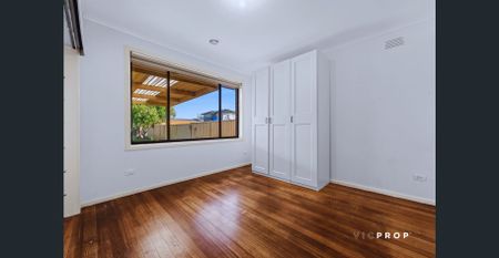 Walk to Everything! - Photo 2