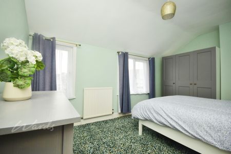 2 bedroom terraced house to rent - Photo 3