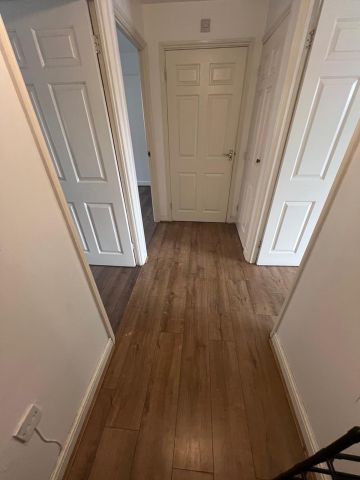 2 Bed Flat, Greenwich, SE8 - Photo 3