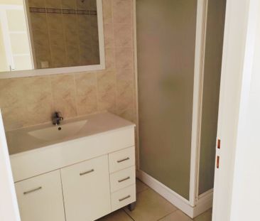 Location Appartement 3 pièces 44m² - Photo 5