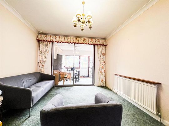 3 bedroom semi-detached house to rent - Photo 1