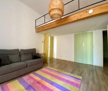 « STUDIO MEUBLE AVEC MEZZANINE 42.03M² » - Photo 2