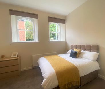 5 bedroom semi-detached house to rent - Photo 3