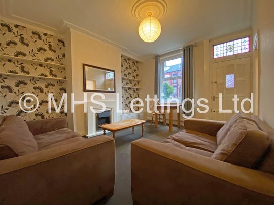 7 Martin Terrace, Leeds, LS4 2JY - Photo 1