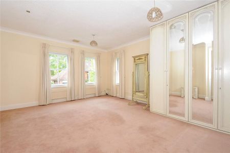 5 bedroom detached house to rent - Photo 4