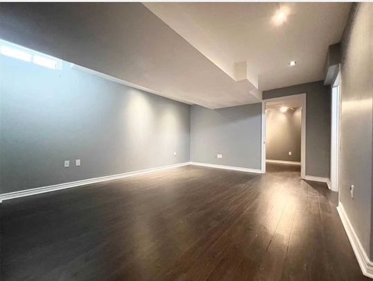 For Lease - 2109 Grand Oak Trail, Oakville, Ontario - Photo 1