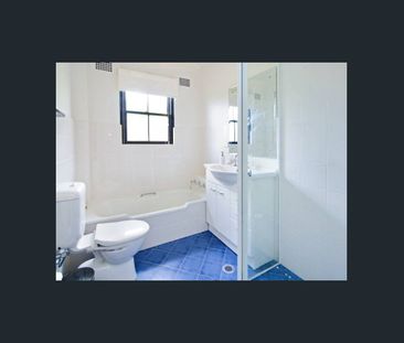 Located in a Well Maintained Boutique Block - Photo 3