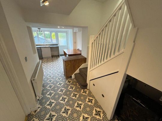 2 bedroom terraced house to rent - Photo 1