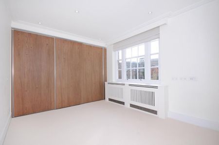 3 bedroom flat to rent - Photo 4