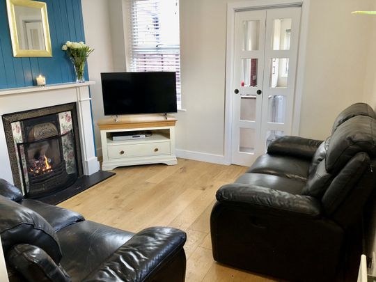 4 Bed End Terrace, Sherwood Road, HA2 - Photo 1