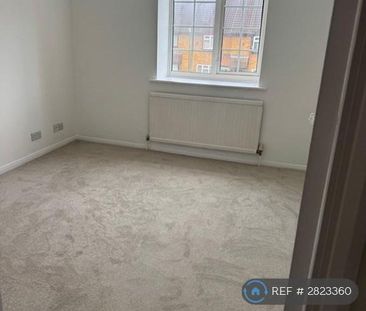 2 bedroom semi-detached house to rent - Photo 6