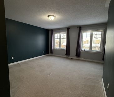 516 Carina Crescent - Photo 4