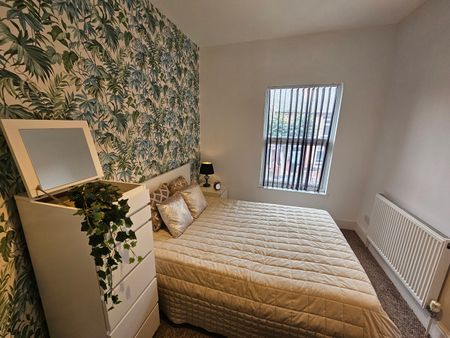 Room in a Shared House, Hollis Road, CV3 - Photo 2