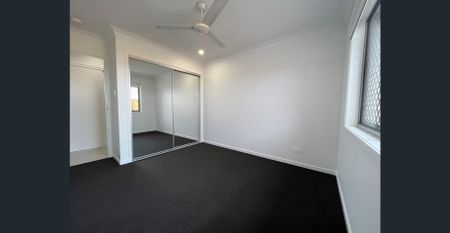 BEAUTIFUL HOME - Photo 2