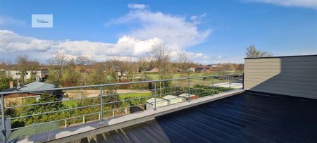 Gezellig dakappartement met zéér ruim terras. - Photo 3