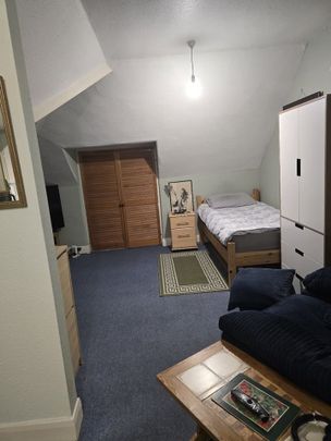 Studio Flat, South Norwood, SE25 - Photo 1