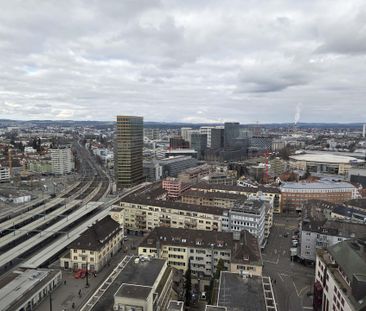 Moderne 1.5 Zimmer Mezzanine mit Panoramaweitsicht - Photo 4