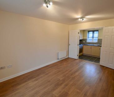 Price £1,100 pcm - Available 01/04/2025 - Unfurnished - Photo 2