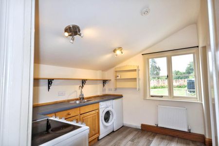 1 bedroom cottage to rent - Photo 4