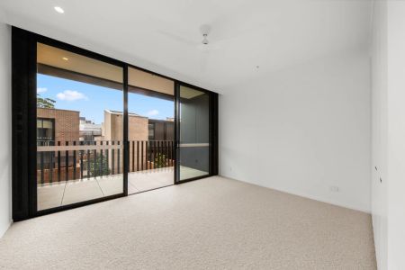 Modern Comfort & Lifestyle in the Heart of Randwick – 'The Newmarket' - Photo 4