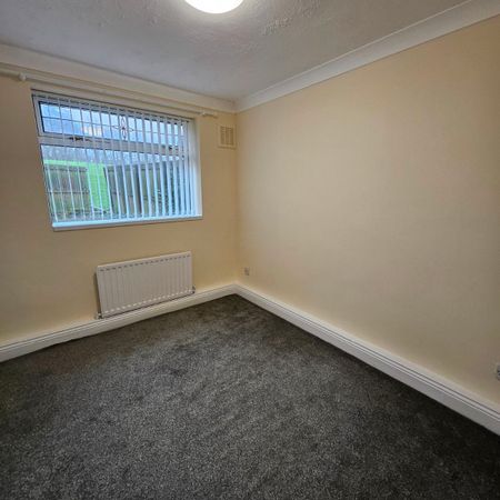 Membury Close, Moorside, Sunderland - Photo 5