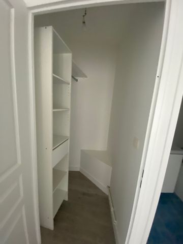 Location Appartement 2 pièces 49m² MARCQ EN BAROEUL 59700 - Photo 4