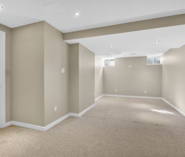 For Lease - 24 Hemlo Crescent, Kanata, Ontario - Photo 2