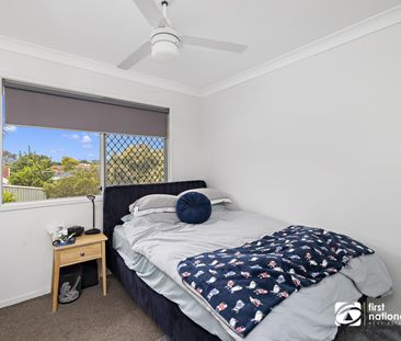 4 BEDROOM FAMILY HOME IN QUIET CUL-DE-SAC -SIDE ACCESS FOR BOAT OR ... - Photo 5