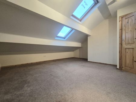 Florence Street, Halifax - Photo 2