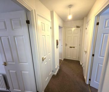 2 bedroom flat to rent - Photo 4