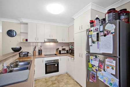 32 Gainsborough Drive - Photo 3