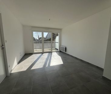 Location Appartement 2 pièces 45m² ST JORY 31790 - Photo 2