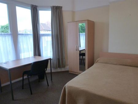 7 bedroom end of terrace house to rent - Photo 5