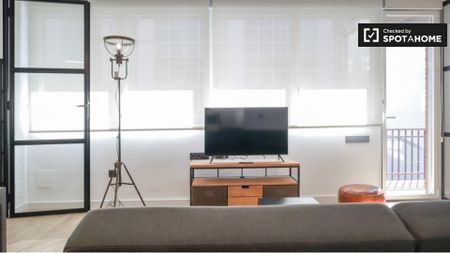 madrid, Community of Madrid 28037 - Photo 2