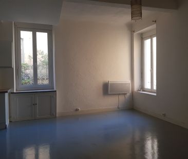 Location Appartement 2 pièces 43m² NIMES 30000 - Photo 3