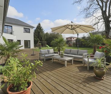 Location Maison 6 pièces 215m² ISNEAUVILLE 76230 - Photo 2