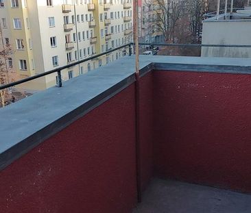 Großzügige 3-Zimmer-Altbauwohnung mit EBK I Balkon I Duschbad im Er... - Photo 3