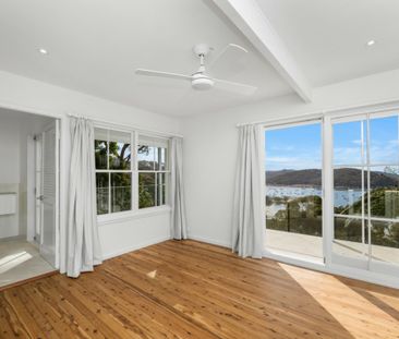 Stunning Views, Stunning Home - Photo 5